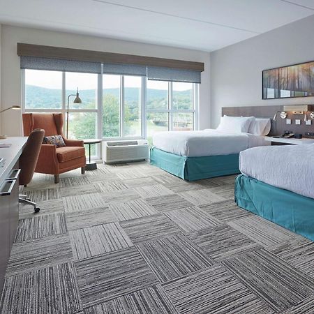 Hilton Garden Inn Corning Downtown Extérieur photo