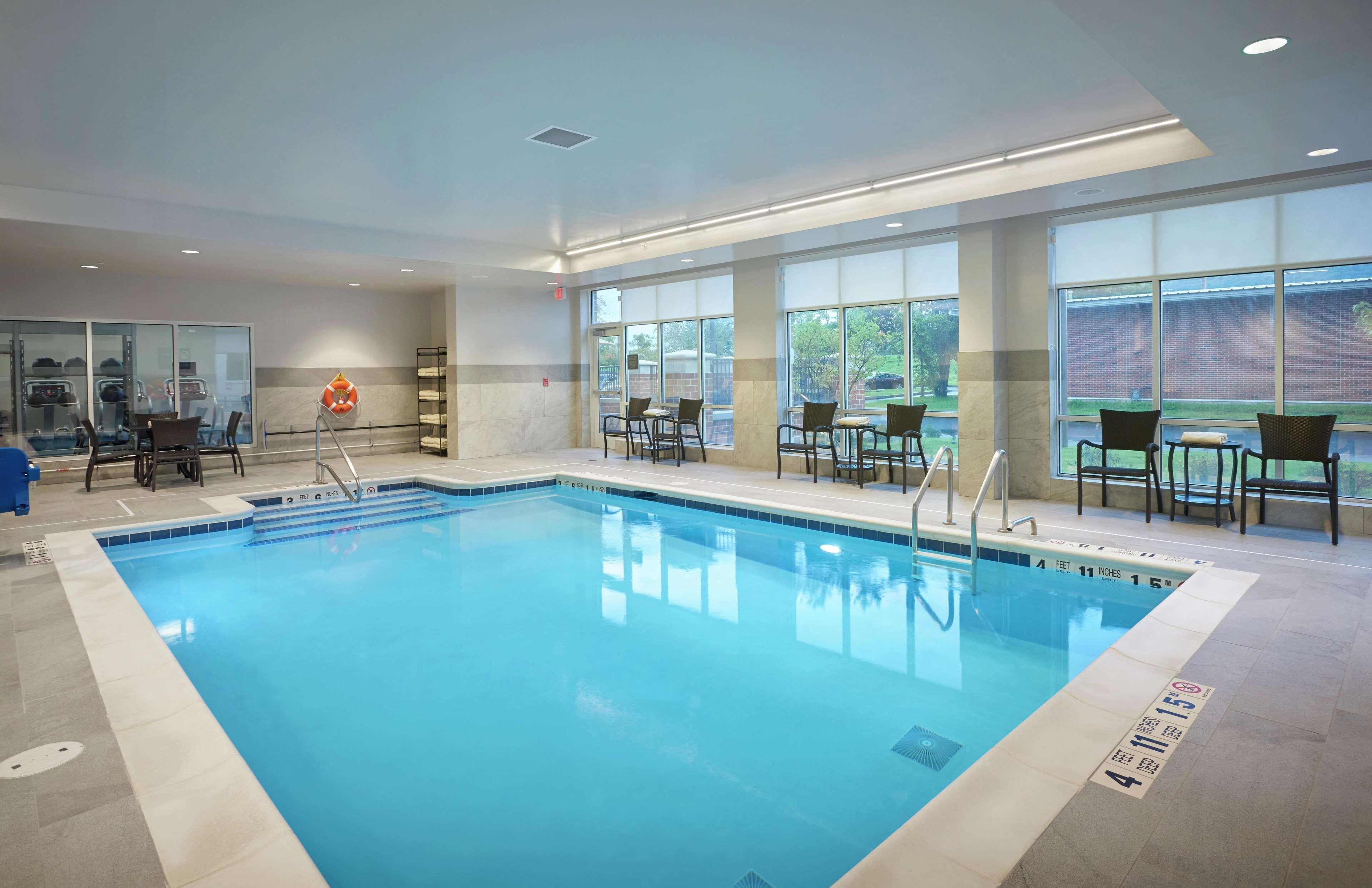 Hilton Garden Inn Corning Downtown Extérieur photo