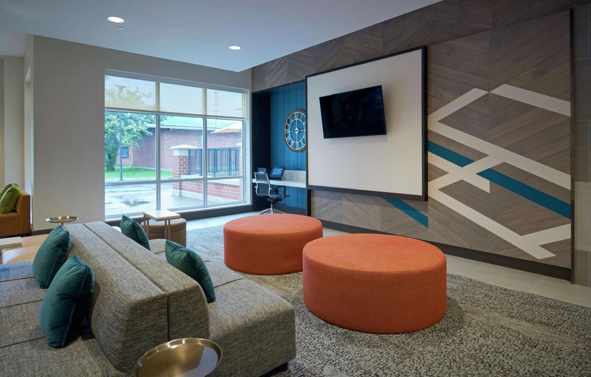 Hilton Garden Inn Corning Downtown Extérieur photo