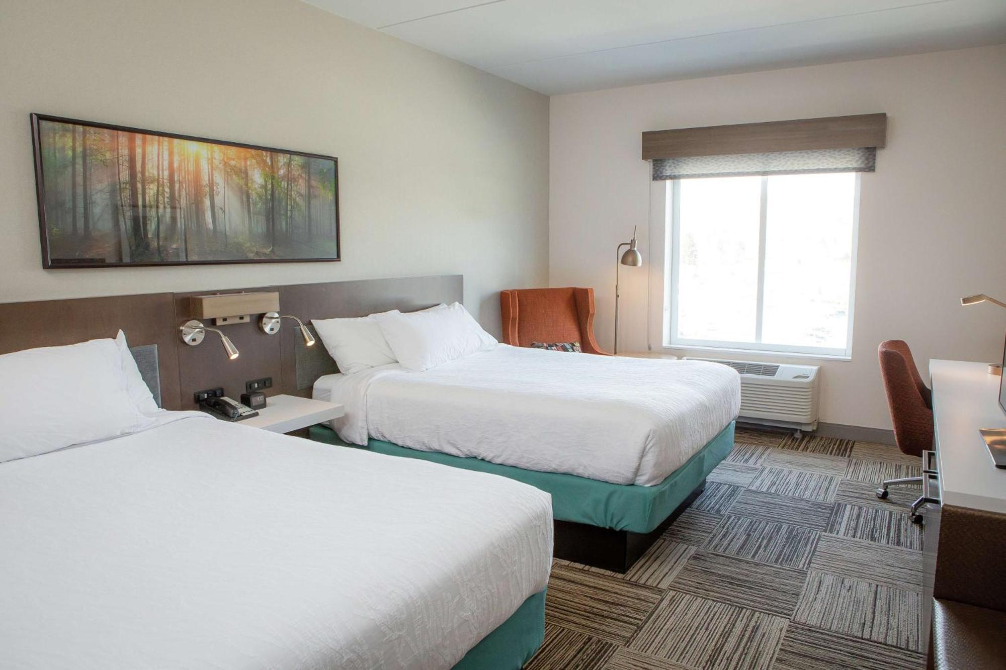Hilton Garden Inn Corning Downtown Extérieur photo